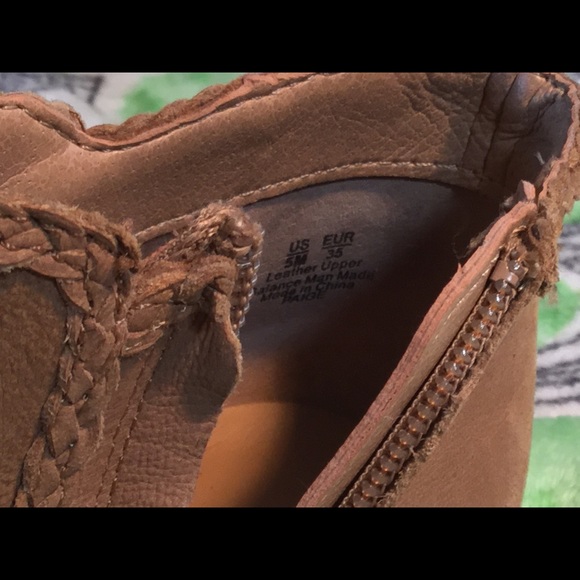 Sam Edelman fringed suede ankle boots π - Picture 5 of 7